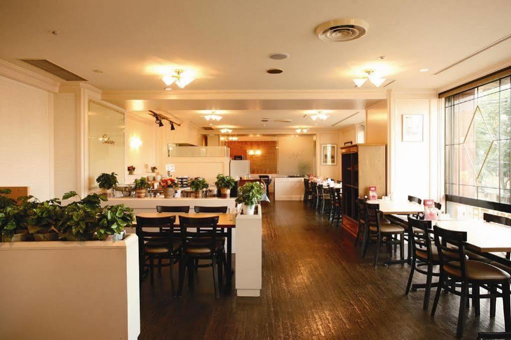 Hotel Sunroute Sapporo Dış mekan fotoğraf